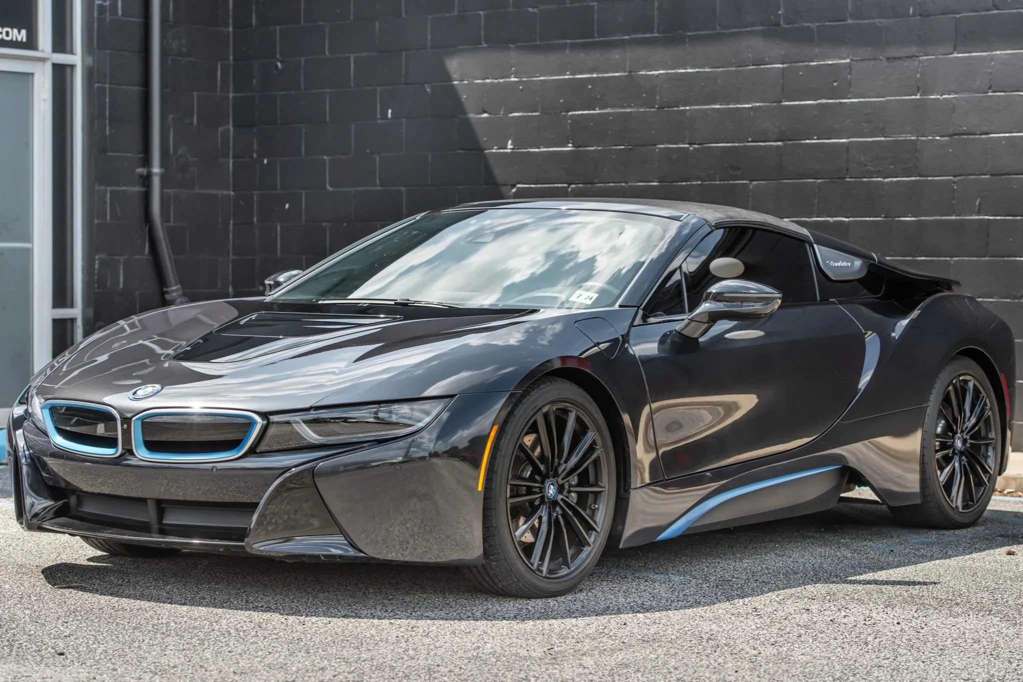 BMW I8