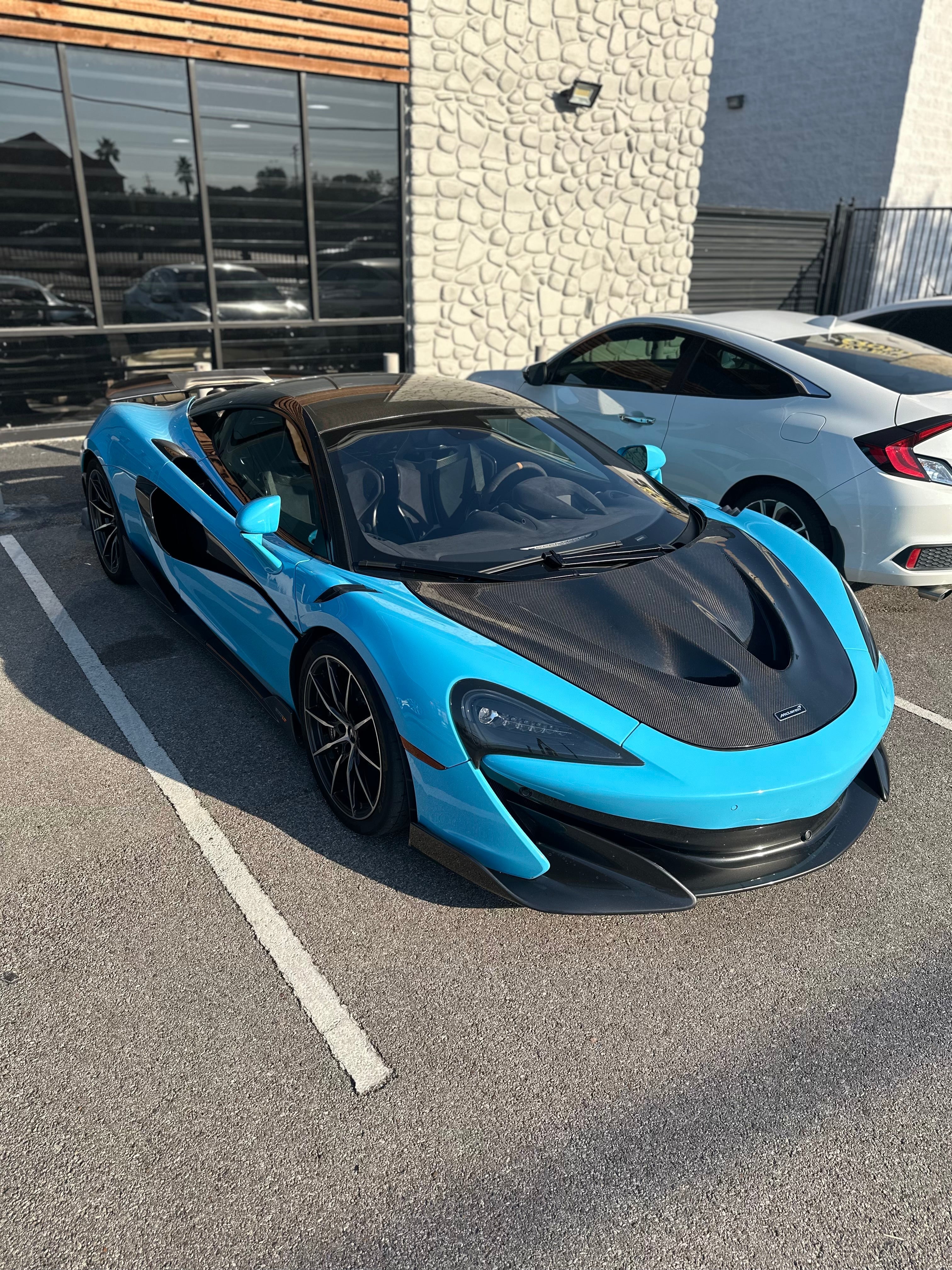 MCLAREN 570S/600LT Carbon Fiber P1 Style Hood