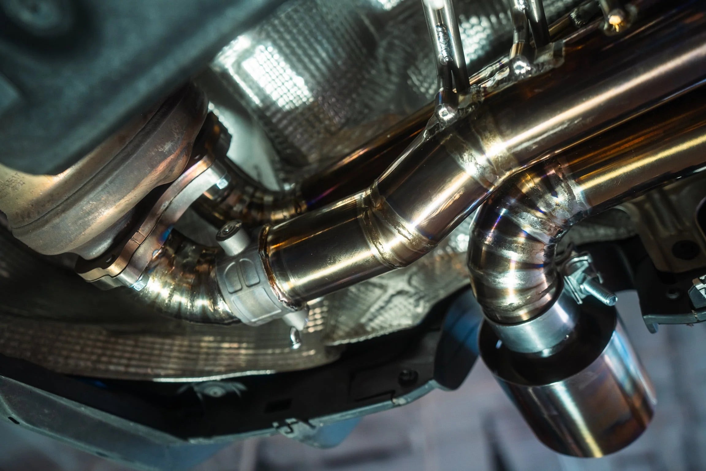 PORSCHE 718 GT4RS Titanium Valvtronic Style Catback Exhaust System