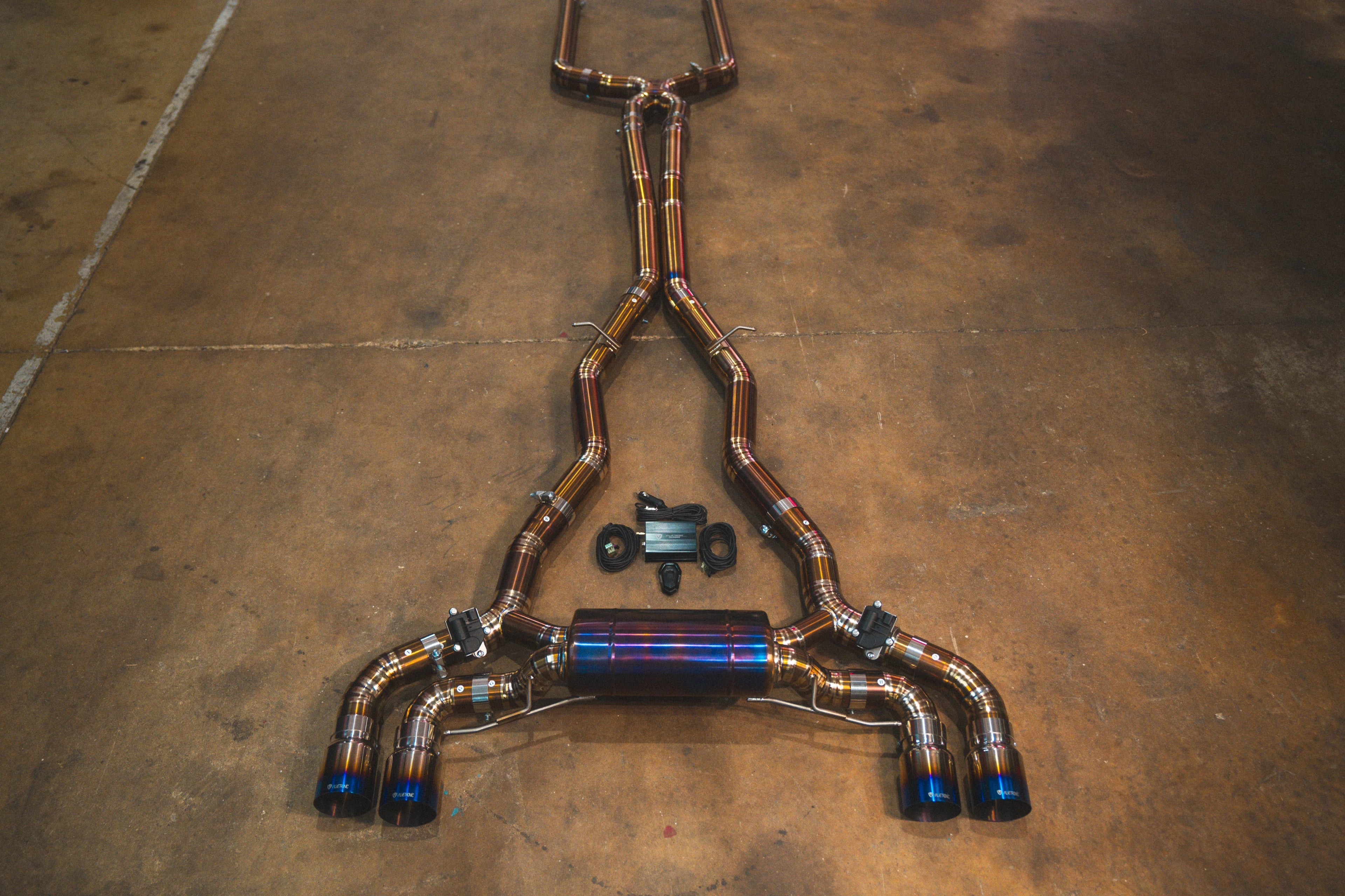 BMW G90 Full Titanium Exhaust System