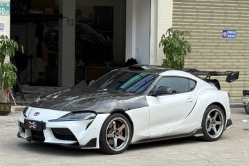 TOYOTA SUPRA MK5 Carbon Fiber Vented Hood