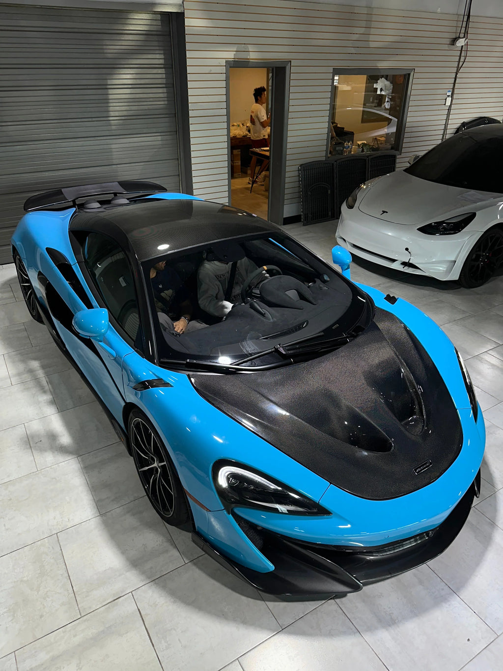 MCLAREN 570S/600LT Carbon Fiber P1 Style Hood