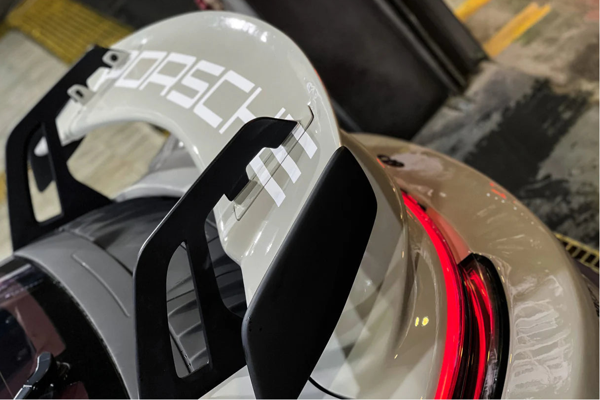 Porsche 992 GT3 Style Carbon Fiber Wing w/ Decklid & Duck Tail
