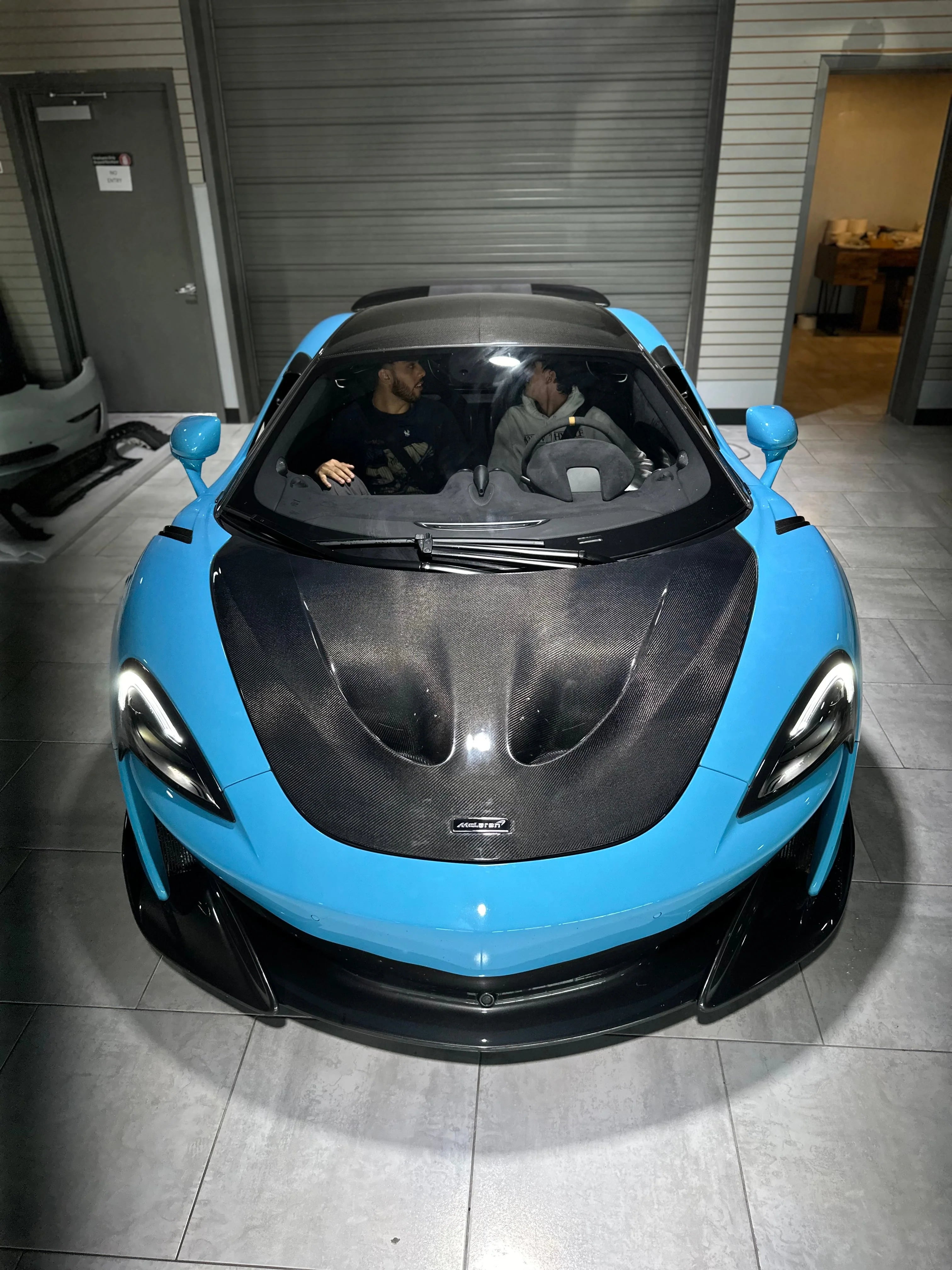 MCLAREN 570S/600LT Carbon Fiber P1 Style Hood