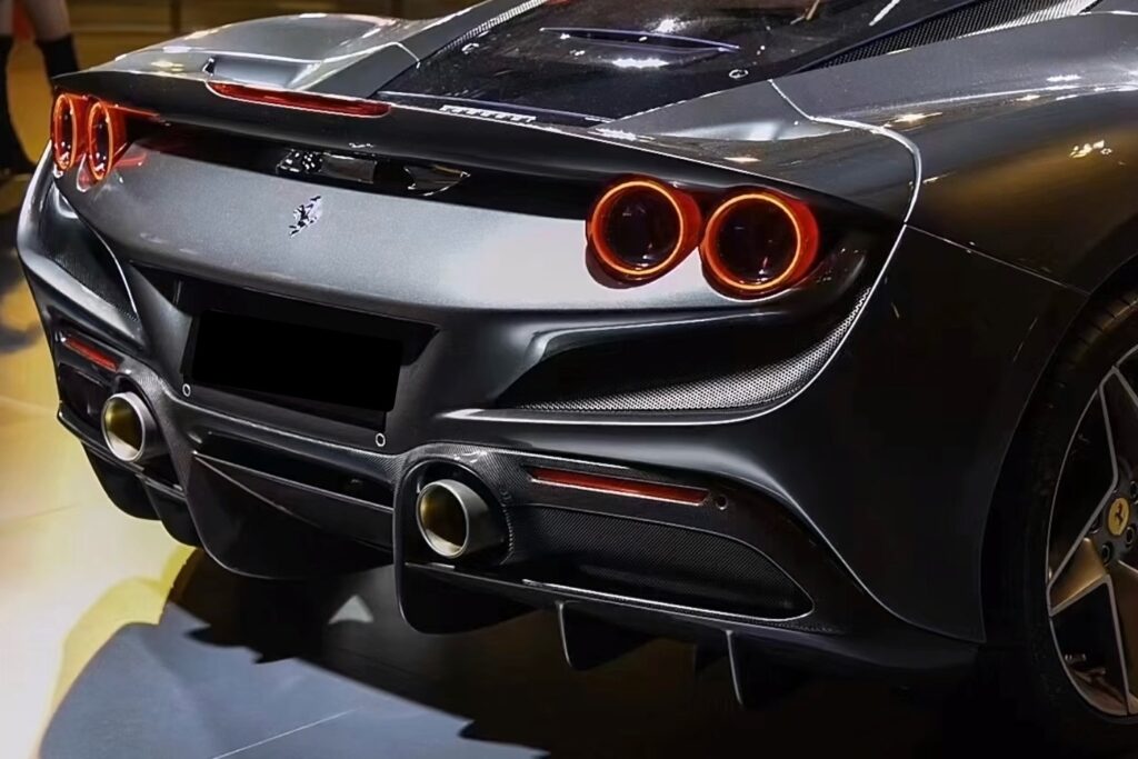 Ferrari F8 Dry Carbon Fiber OEM Style Body Kit