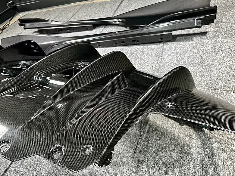 Ferrari F8 Dry Carbon Fiber OEM Style Body Kit