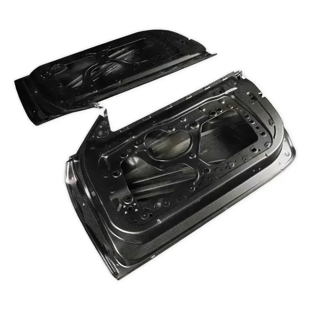 BMW G82 Dry Carbon Fiber Doors
