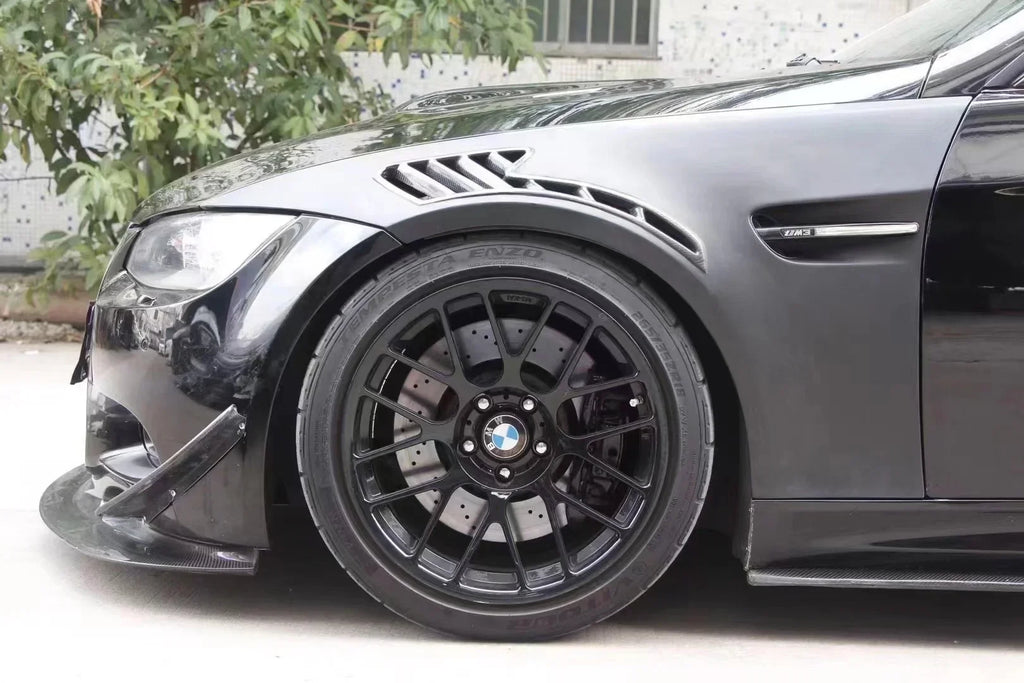 BMW E92 RS Style Carbon Fiber Front Fender Vents