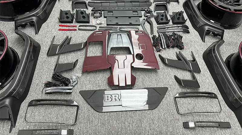 MERCEDES G-Wagon Partial Carbon Fiber Rocket 900 Style Body Kit