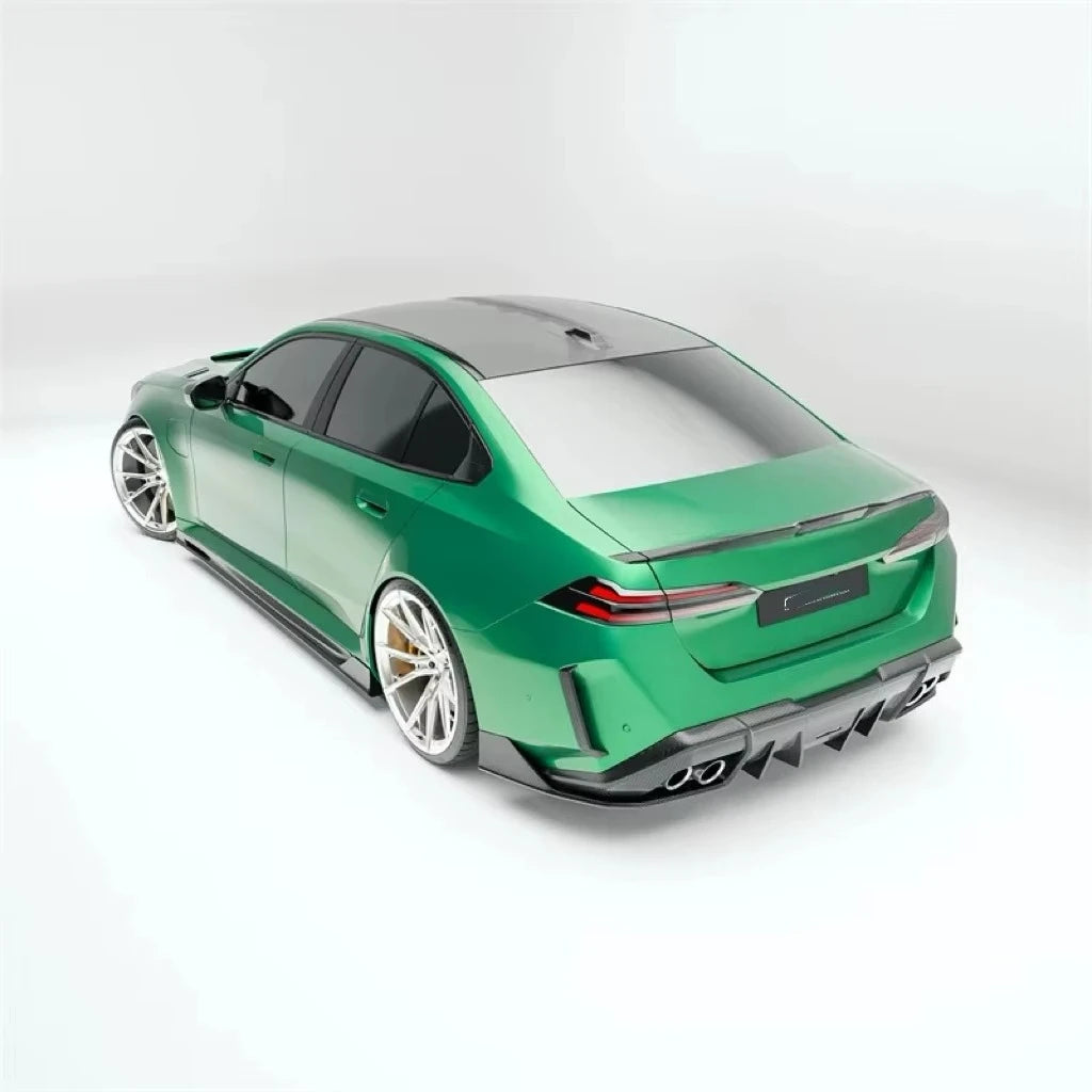 BMW G90 Dry Carbon Fiber RZ Style Body Kit