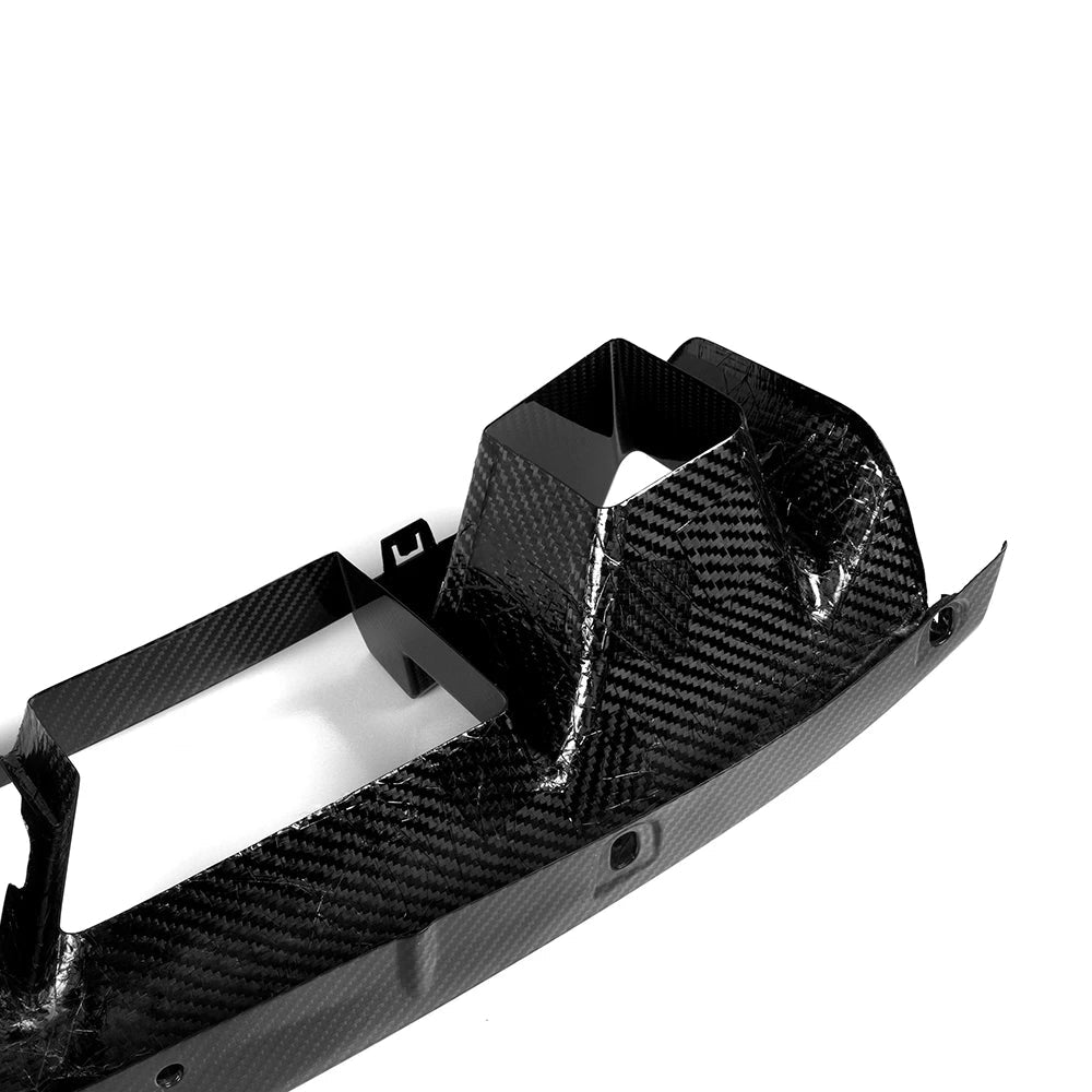 BMW G87 Dry Carbon Fiber Lower Grille Trim