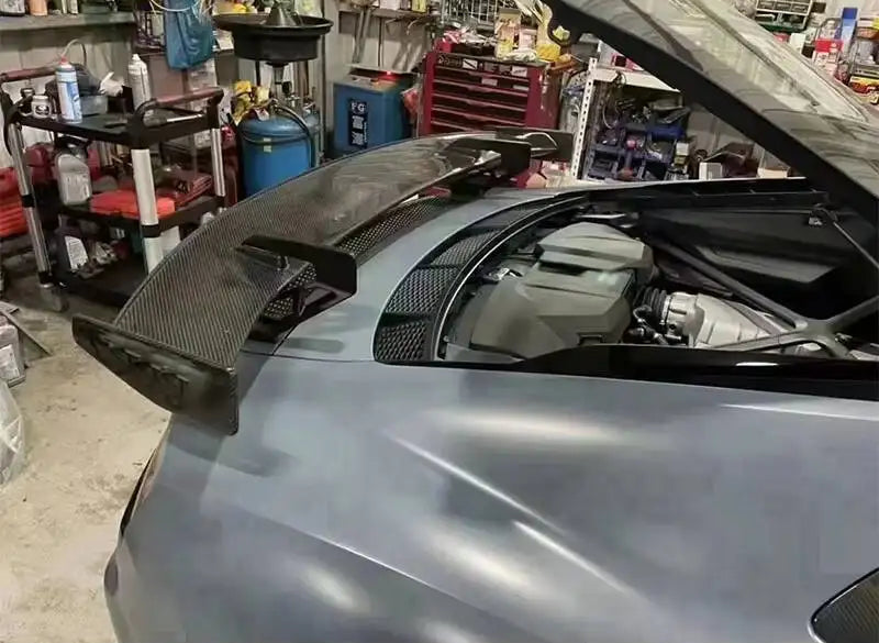 AUDI R8 Carbon Fiber Body Kit