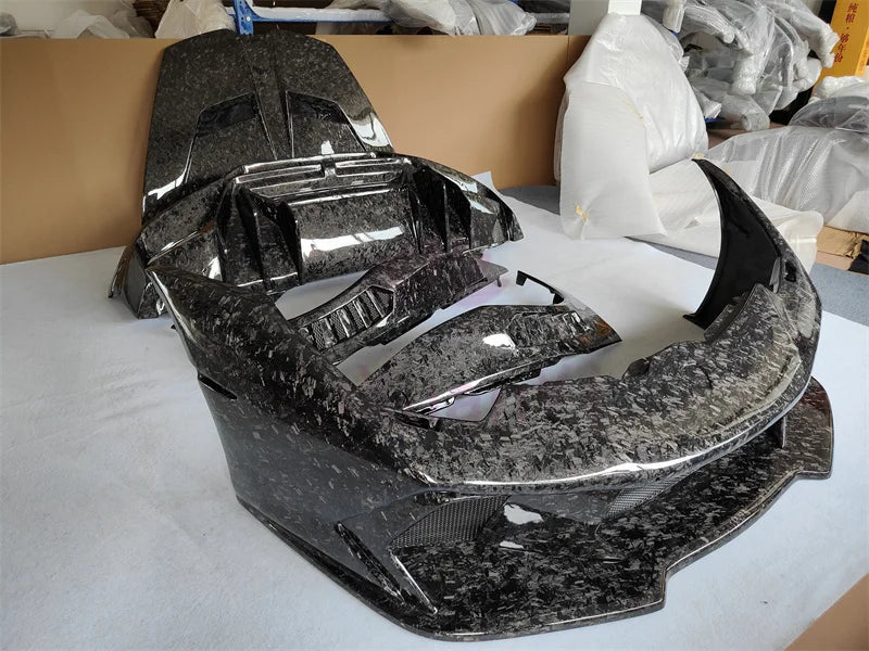 LAMBORGHINI HURACAN Forged Carbon Fiber Body Kit