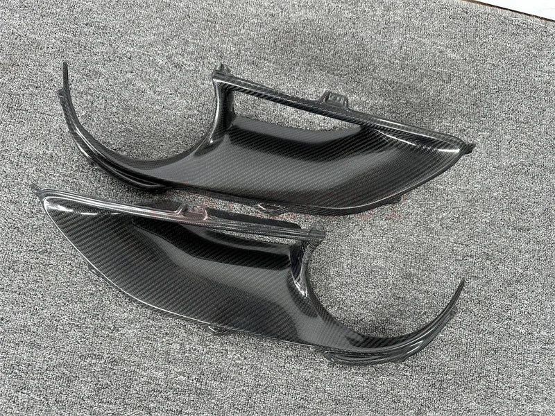 Ferrari 488 Carbon Fiber Taillight Trim