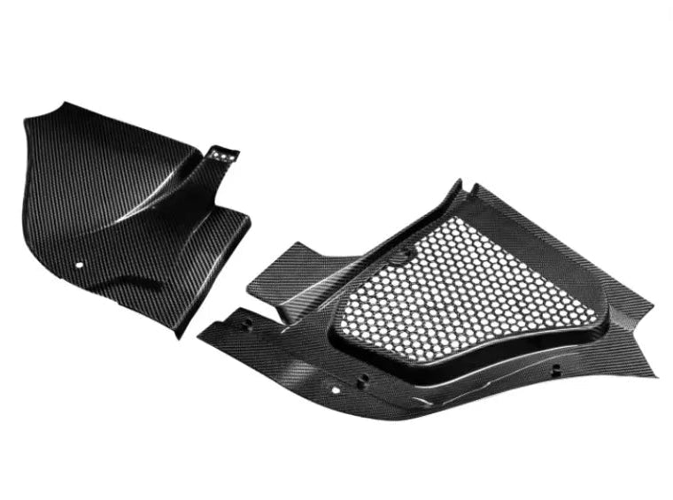 BMW G90 Dry Carbon Fiber Engine Compartment Mesh Cover