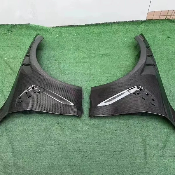 BMW G8X Carbon Fiber Fenders