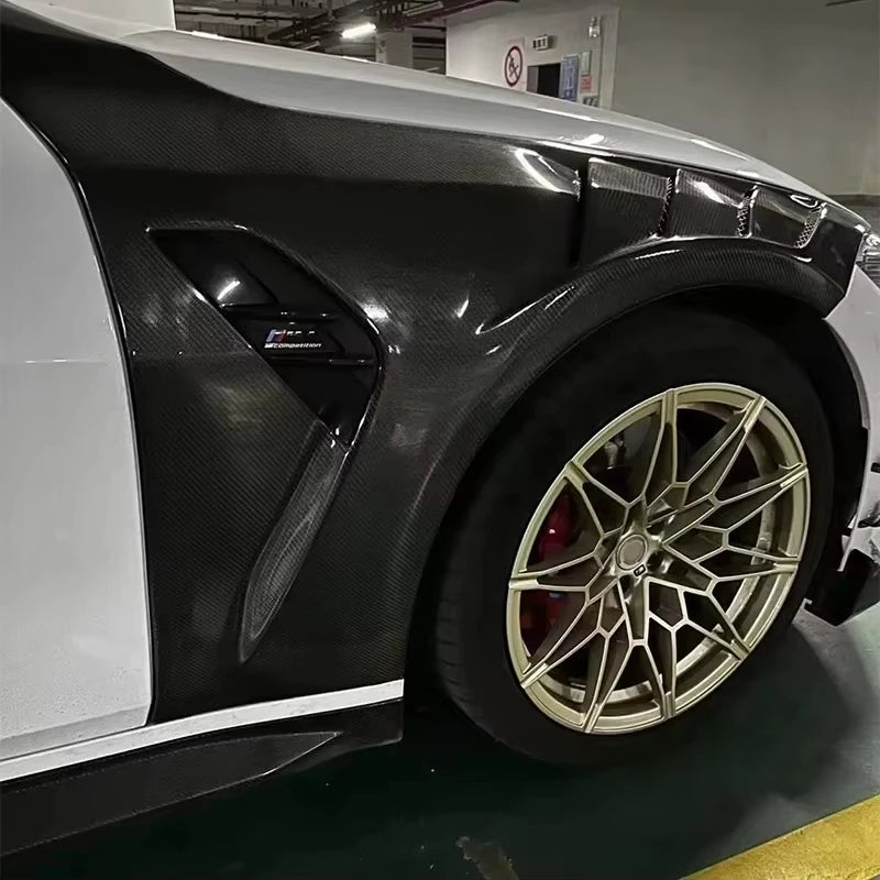 BMW G8X Carbon Fiber Fenders