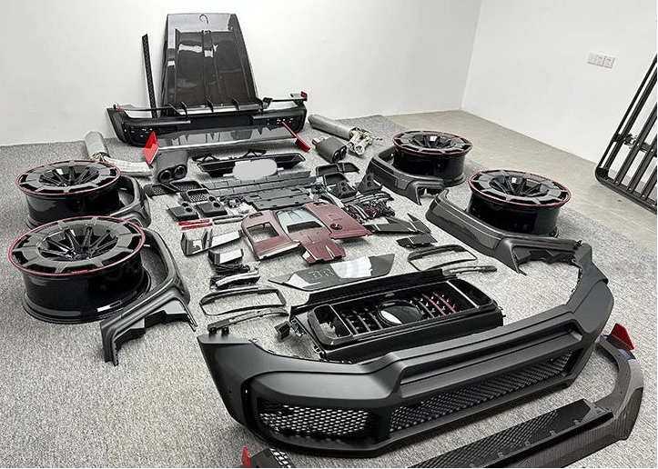 MERCEDES G-Wagon Partial Carbon Fiber Rocket 900 Style Body Kit