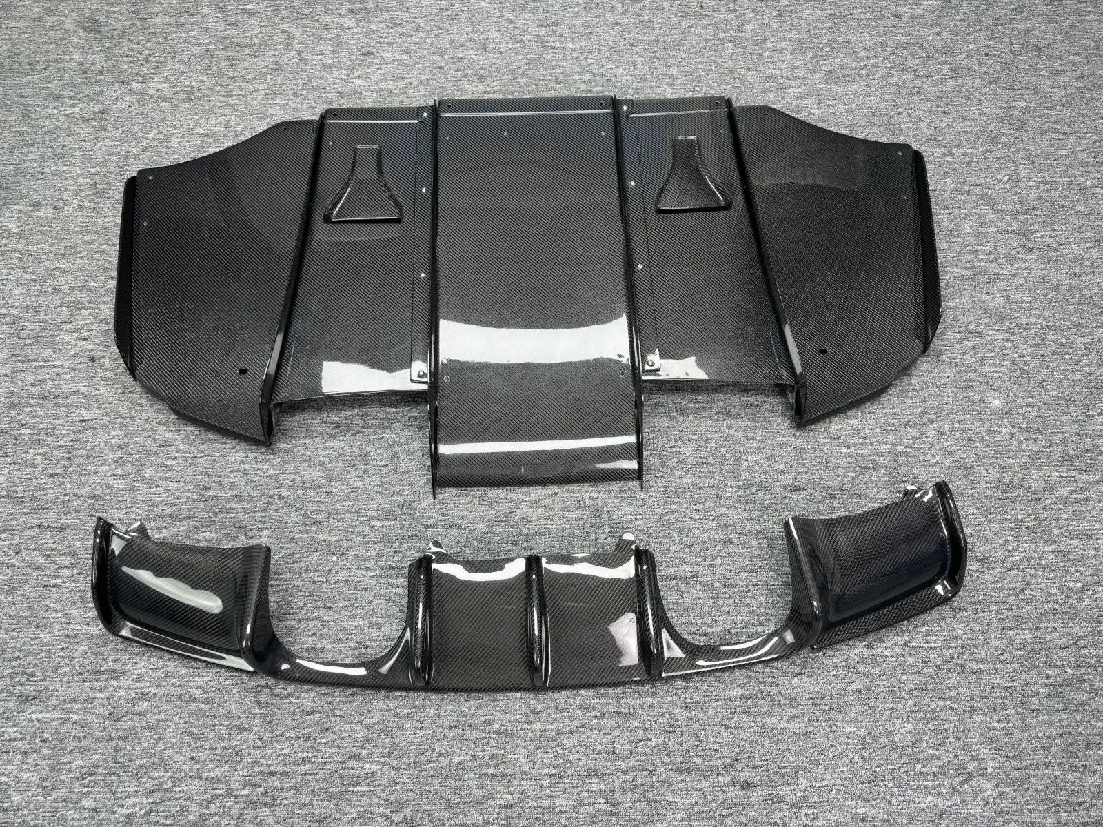 BMW E90/E92 Carbon Fiber Rear Diffuser & Under Tray