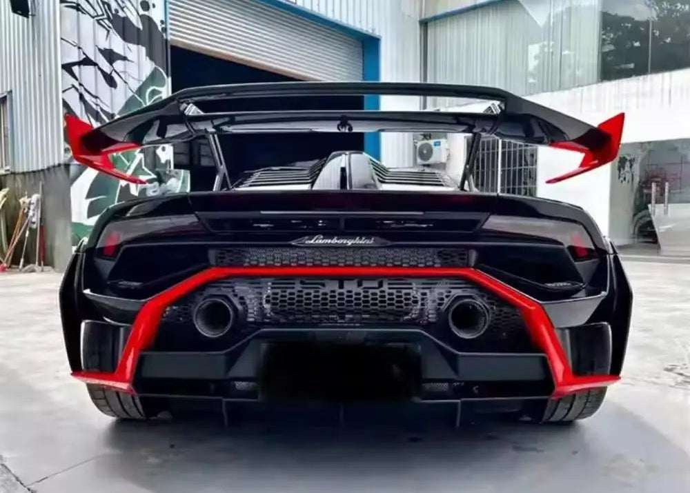 LAMBORGHINI HURACAN Dry Carbon Fiber STO Rear Bumper