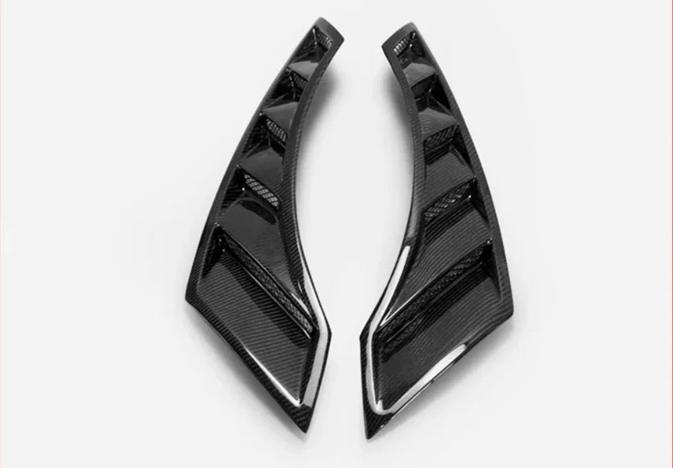 NISSAN R35 Carbon Fiber Front Fender Vent Trim