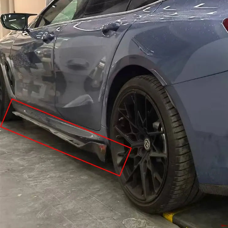 BMW F92/F93 Carbon Fiber Side Skirt