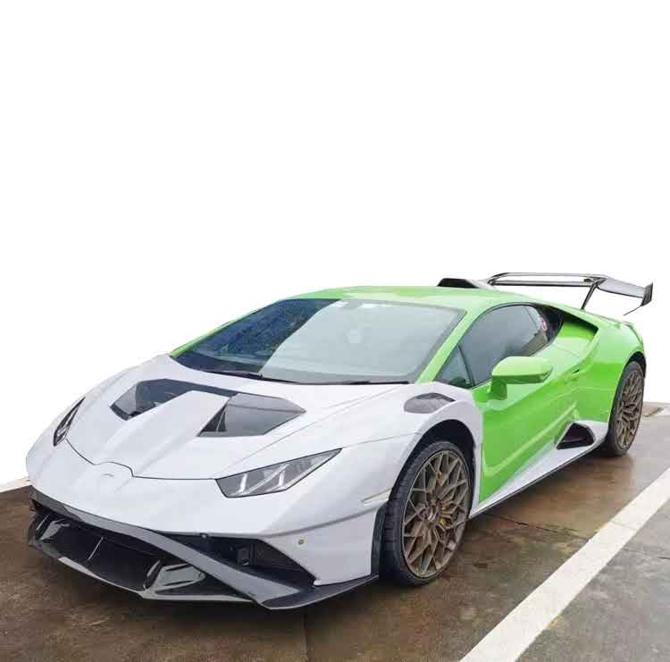 LAMBORGHINI HURACAN STO Body Kit
