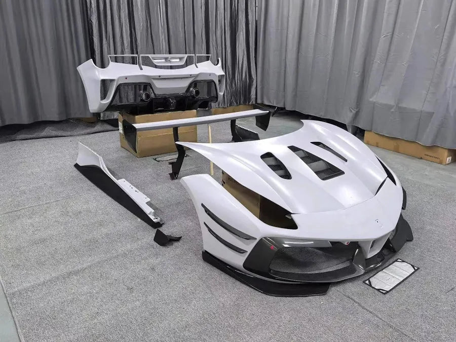 Ferrari 488 Partial Dry Carbon Fiber Evo Style Body Kit